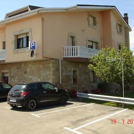 Residencial Santamaria Hotel Sancibrián Kültér fotó