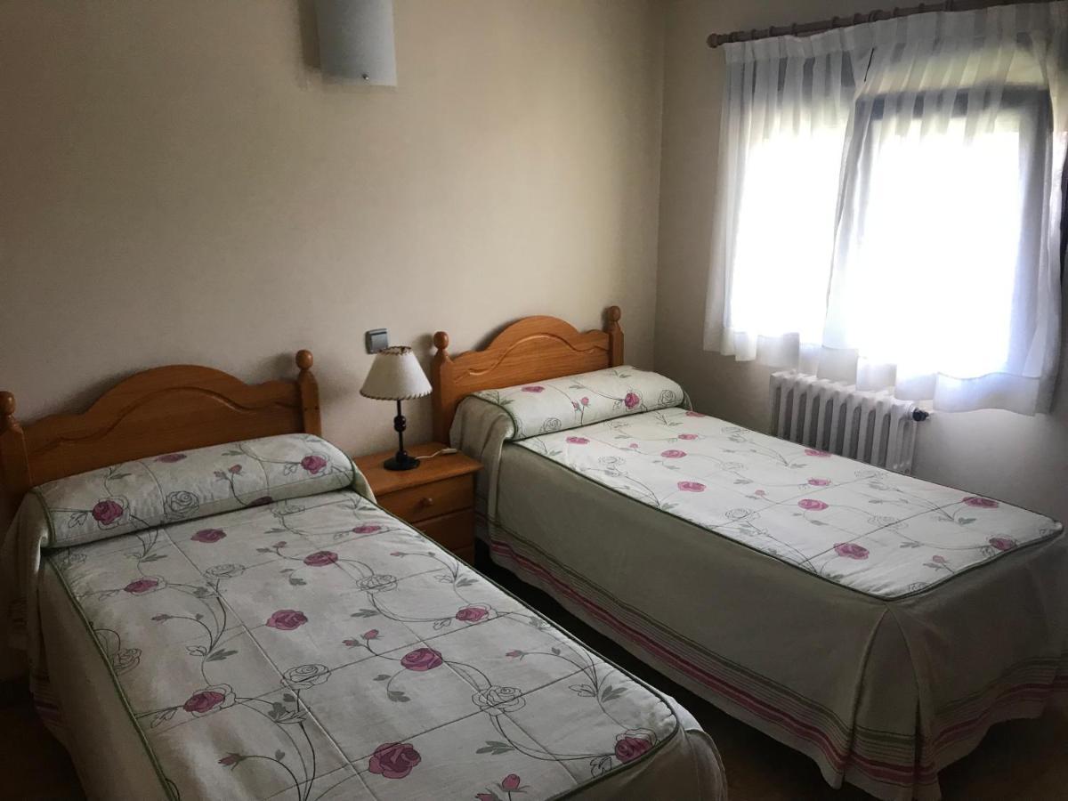 Residencial Santamaria Hotel Sancibrián Kültér fotó